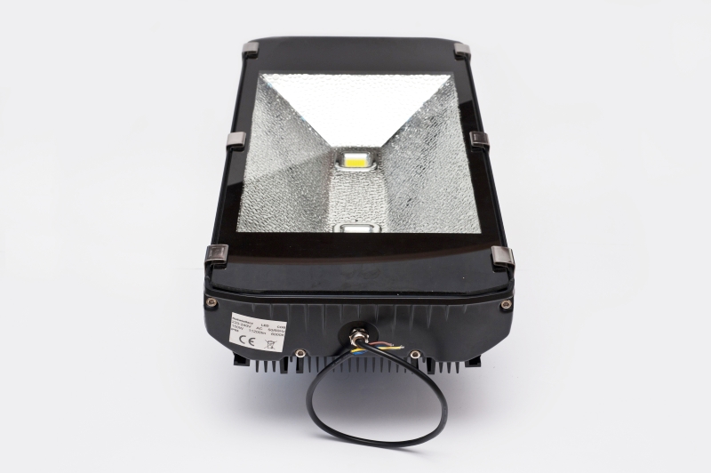 Na�wietlacz LED EL-FL140 140W